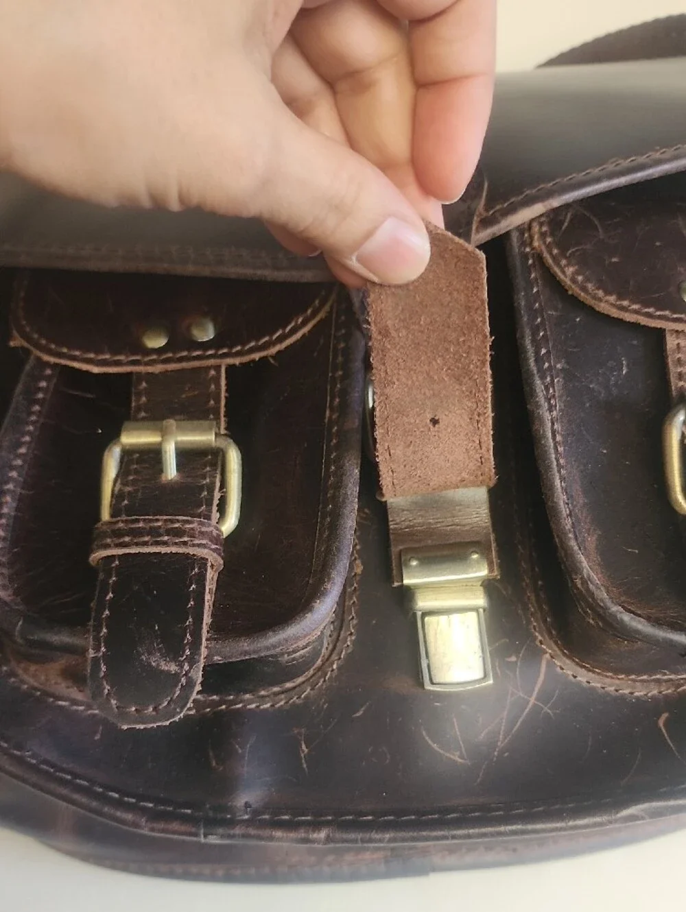 Leather Messenger Bag - Dark Brown